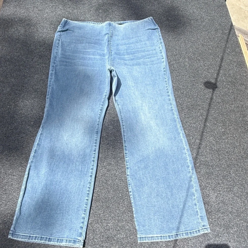 Soft Surroundings Jeans Womens 18W Light Blue Pull On High Rise Wide Leg Stretch - Picture 7 of 11